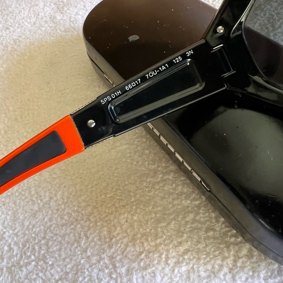 PRADA  LINEA ROSA SPS 01H SPORTS SUNGLASSES. - Picture 12 of 16